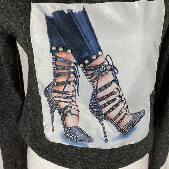 Top - Picture 2 of 6